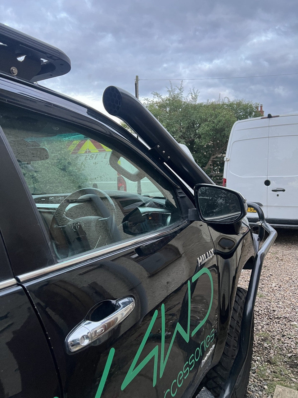 Silver Stainless Steel Snorkel For TOYOTA HILUX MK8 2015+ Raised Air Intake Revo