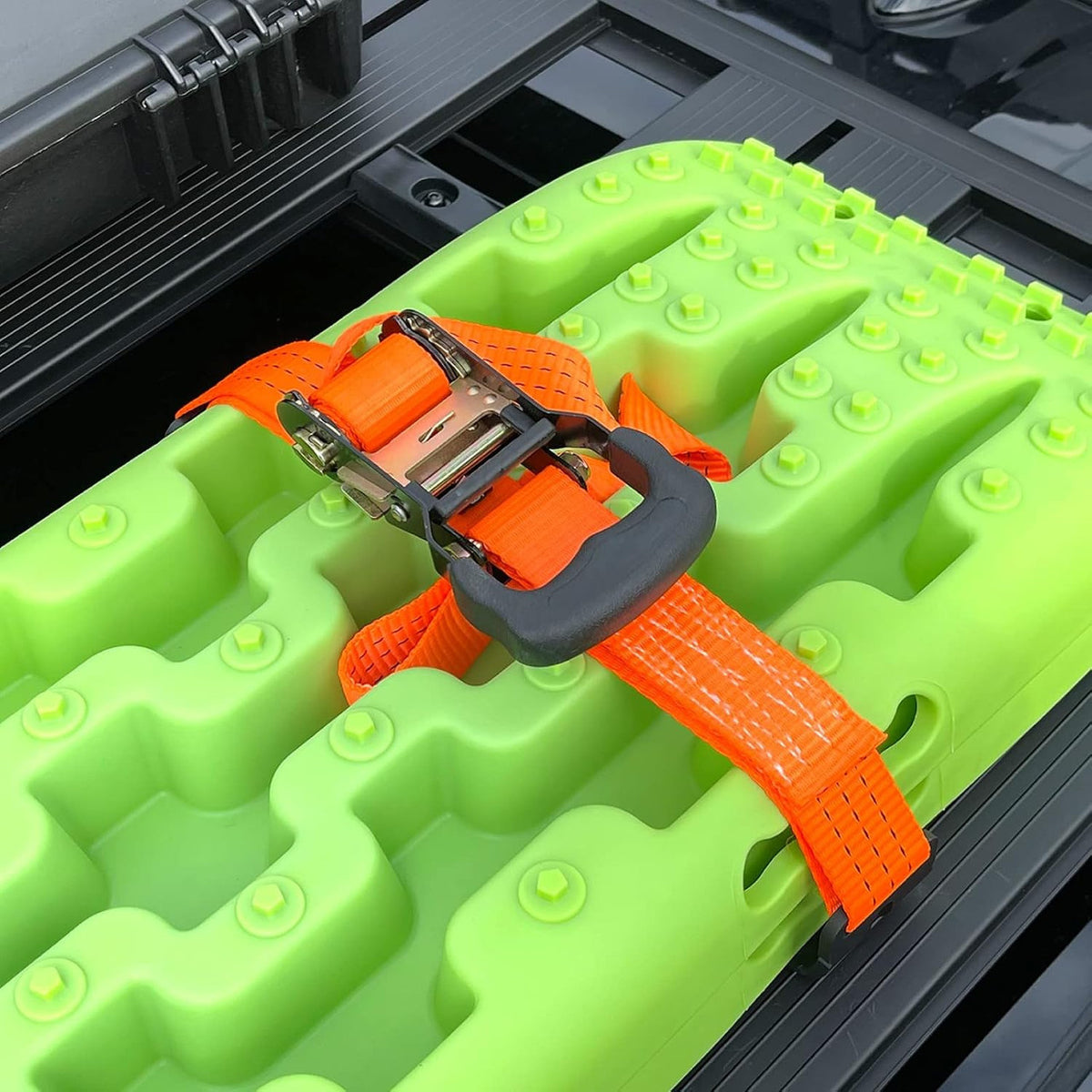 Roof Rack Mounting Ratchet Strap Kit for Traction Sand Boards - Apex4WD T Slot Design Vehicle Mount