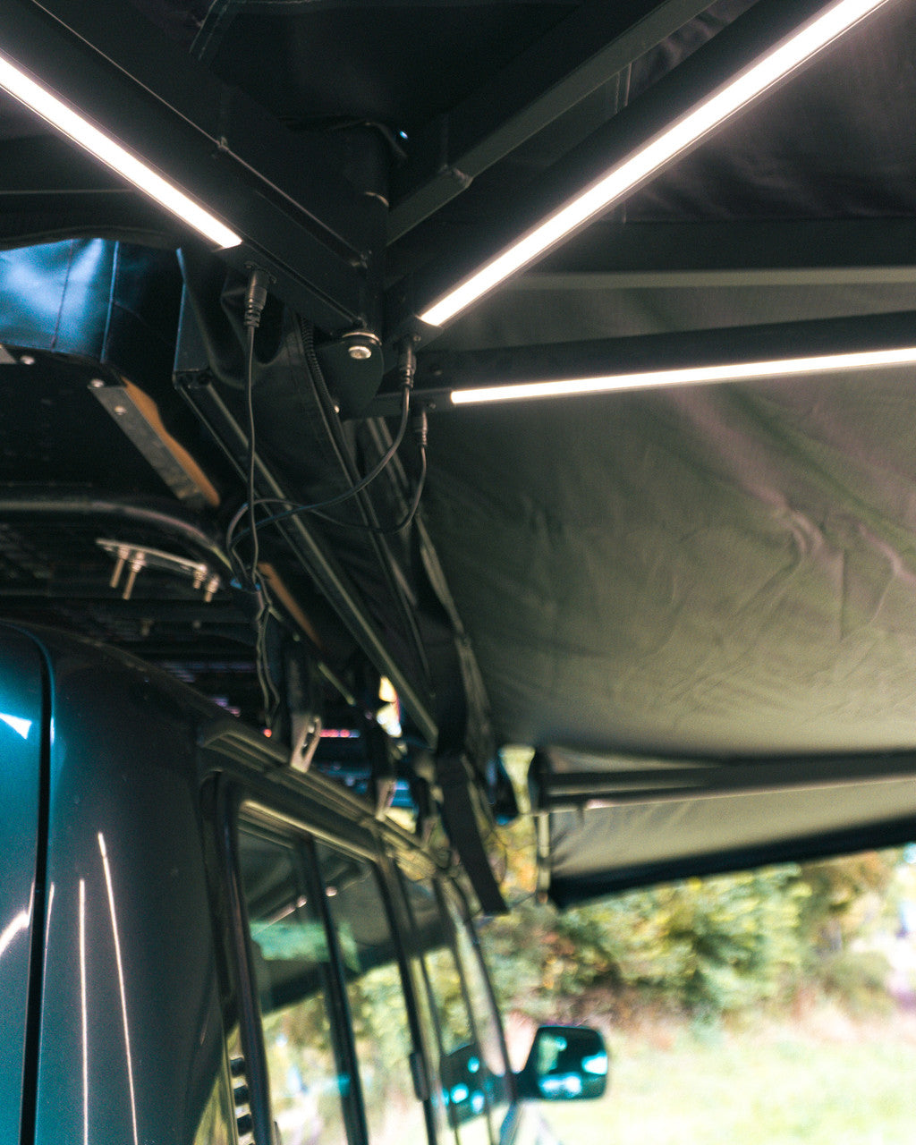 APEX4WD 270XL LED Awning - XL 2.5m Black Car 4x4 270 Degree Overland Cover