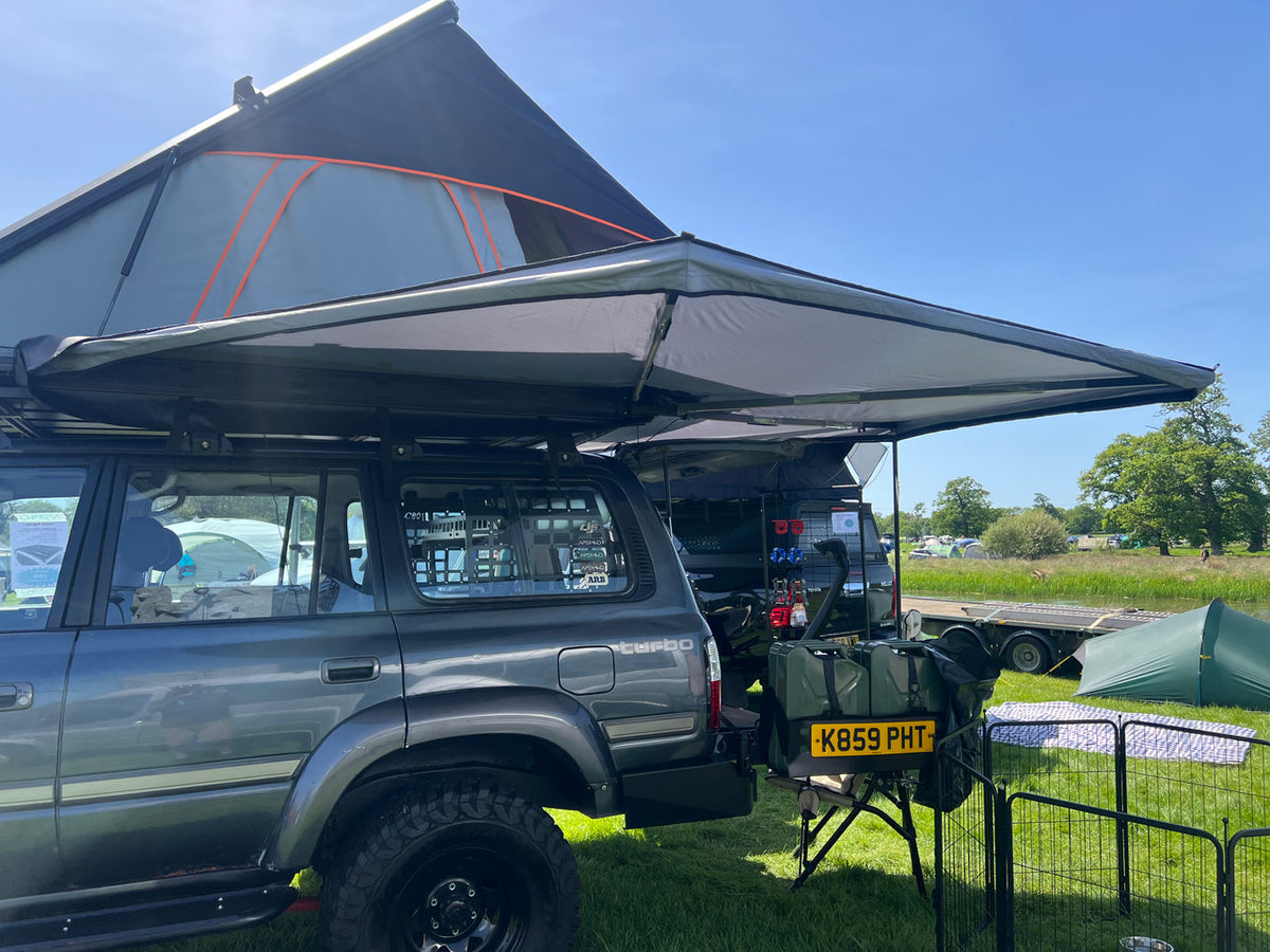 Apex4WD NOMAD Aluminium Hard Shell Roof Top Tent