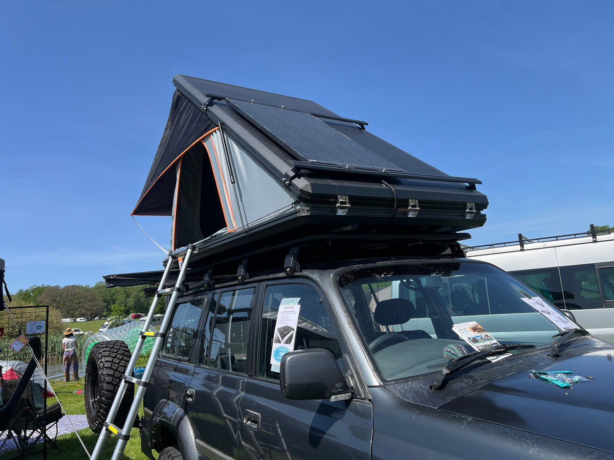 Apex4WD NOMAD Aluminium Hard Shell Roof Top Tent