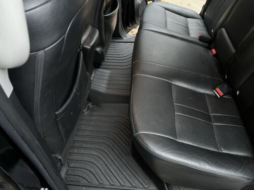 3D Custom Floor Mats TPE All Weather Car Liner For Toyota Hilux Mk8 (Revo) 2015-2022+ Double Cab Manual
