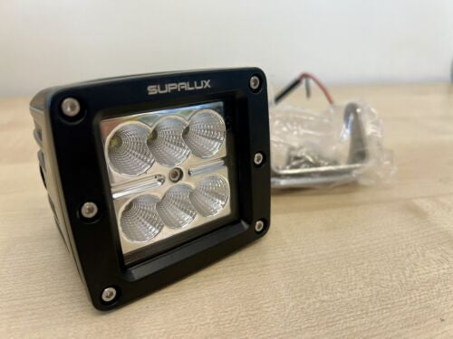 SUPALUX 18w LED Driving Light Pod Flood 12v 4x4 Car Van Off Road Spotlight