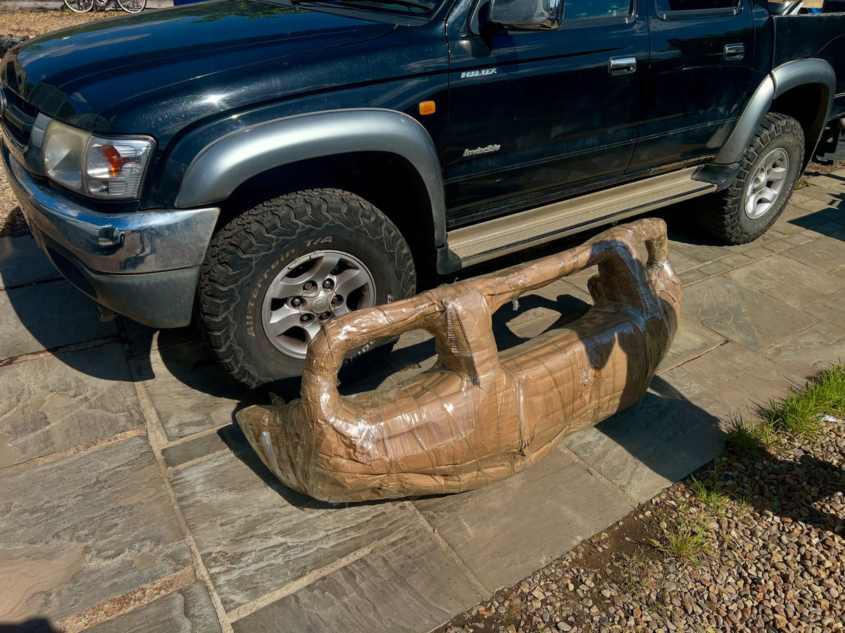Steel Winch Bumper for Toyota Hilux Mk5 (1999-2005) Metal Bull Bar Oz Style