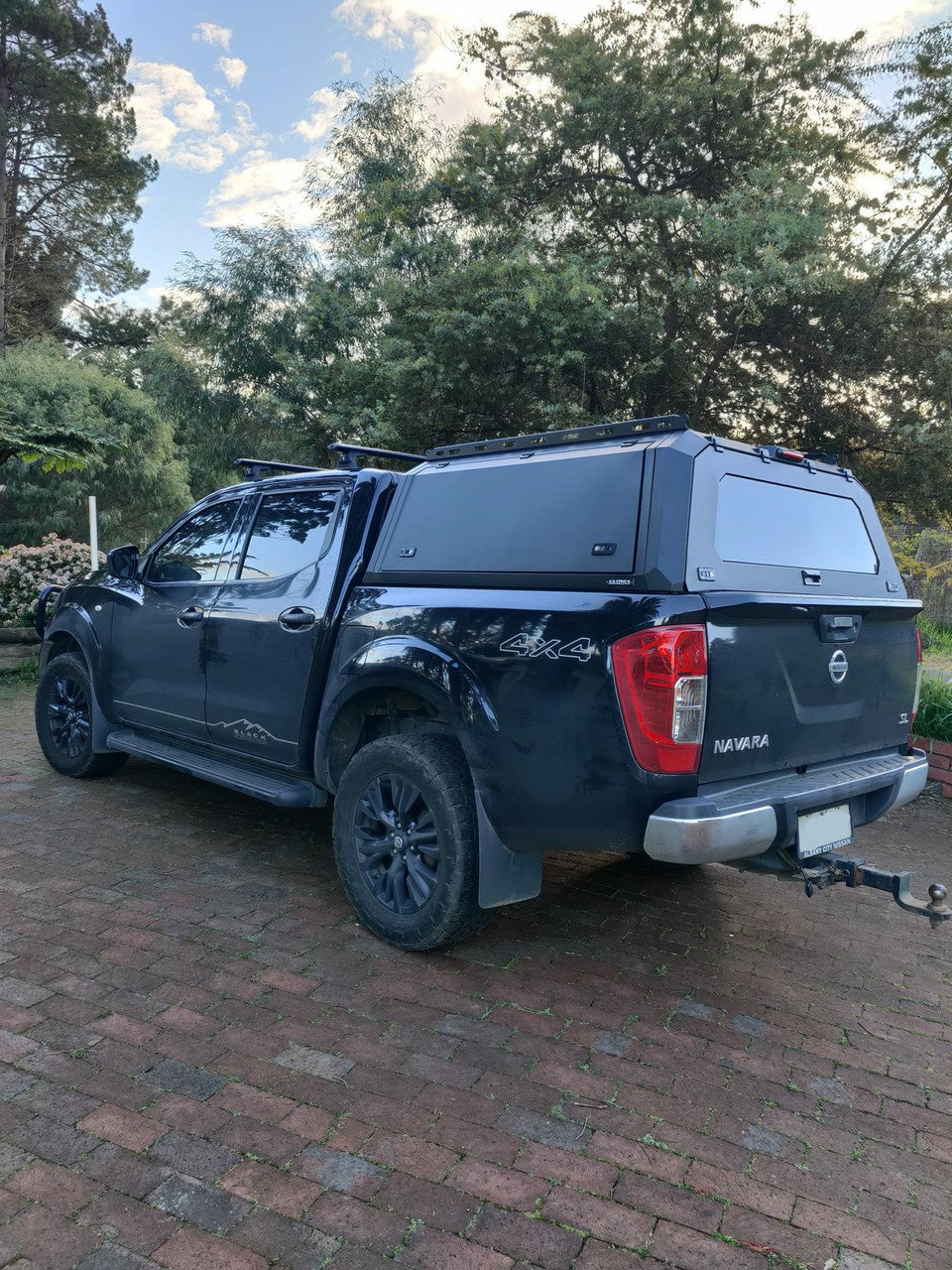 Rear Canopy Nissan Navara NP300 (2016+) Hardtop Double Cab Metal Black 4x4 Steel