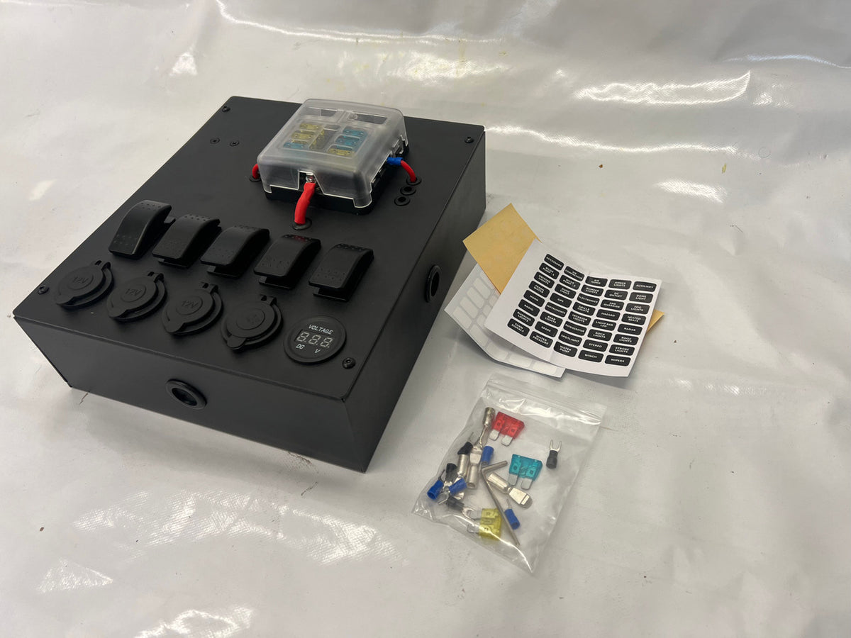 12v DC Compact Battery Control Hub Box - Power Distribution Electric Fuse Panel