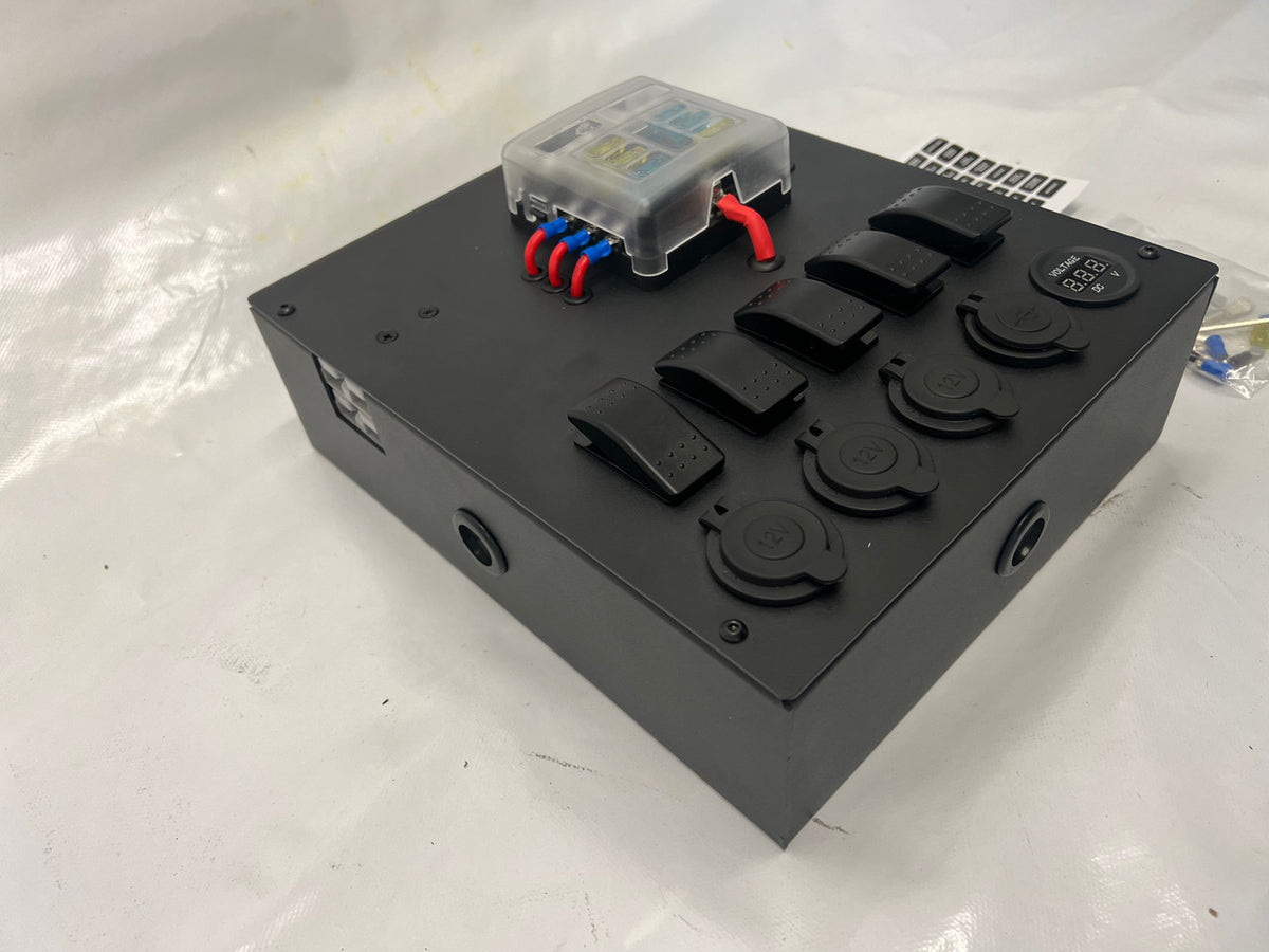 12v DC Compact Battery Control Hub Box - Power Distribution Electric Fuse Panel