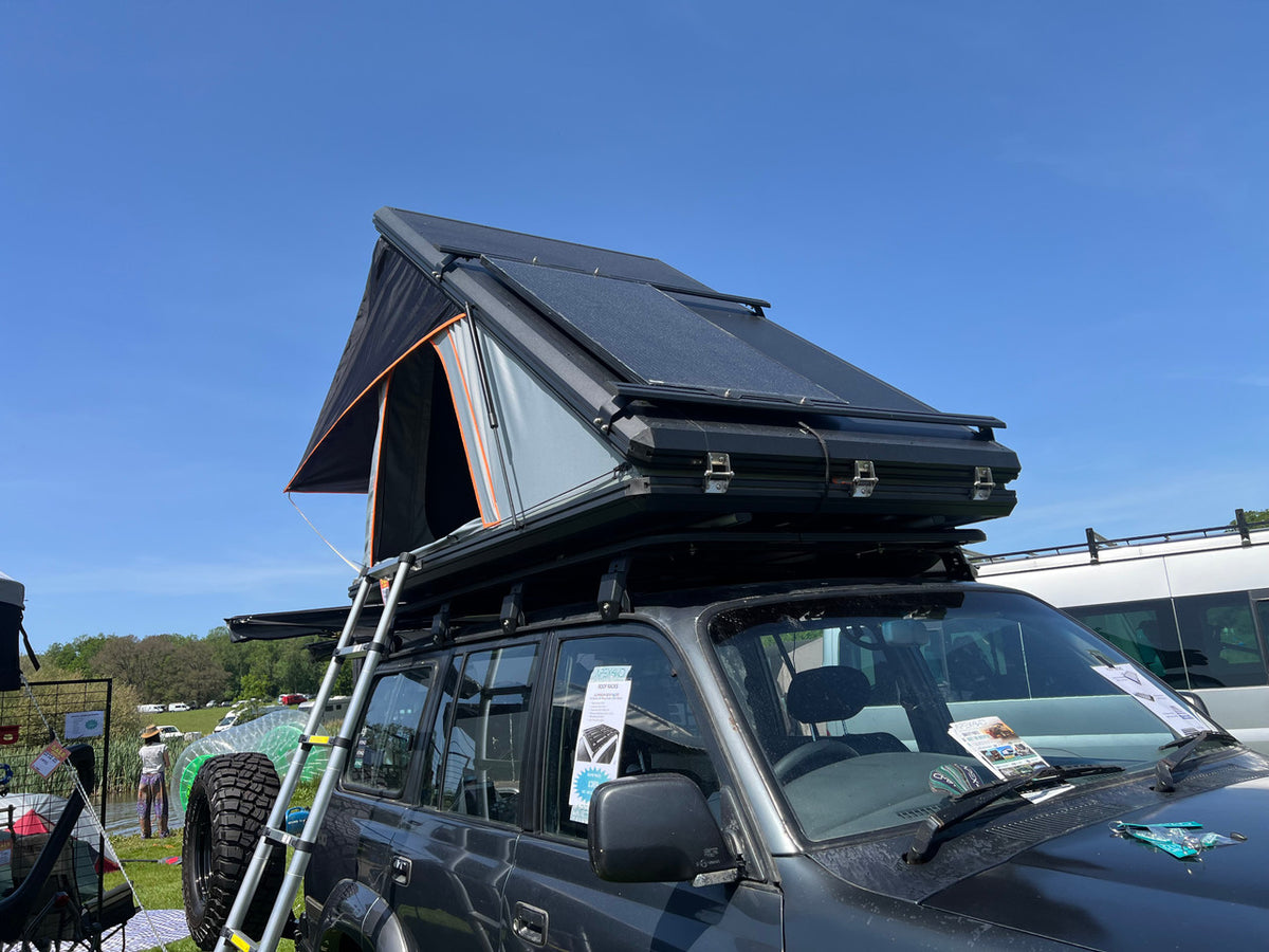 Apex4WD NOMAD Aluminium Hard Shell Roof Top Tent