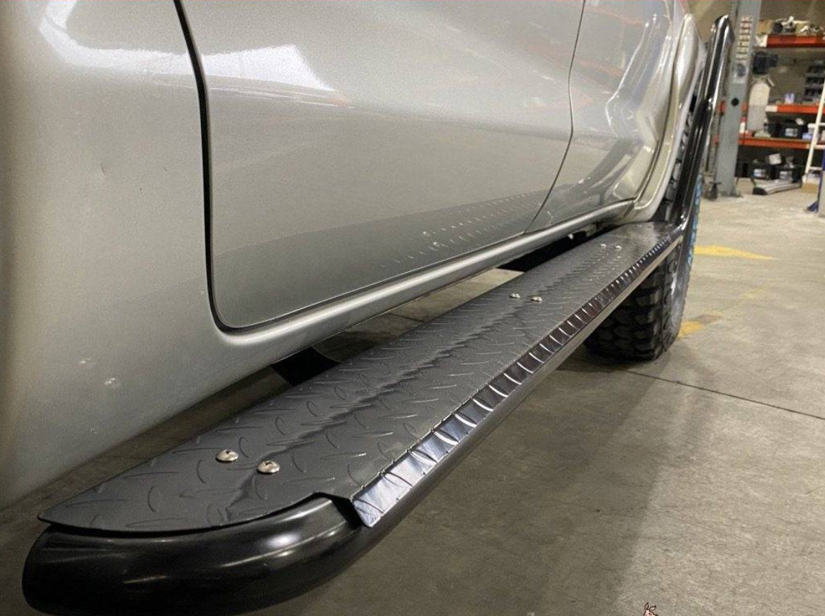 Universal Side Steps & Brush Bars for 4x4 - Steel Metal for Winch Bumper Off Road 4x4 Bullbar Oz Style