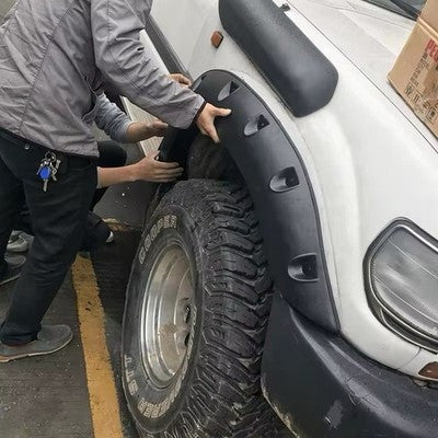 Toyota Landcruiser 80 Series LC80 (1990 - 1998) Wheel Arch Fender Flares - UK